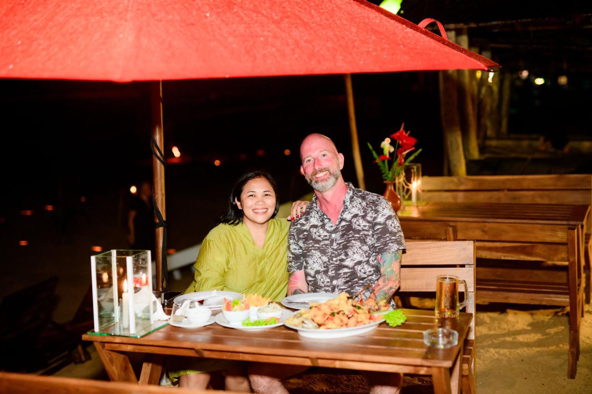 Royal Beach Hotel & Restaurant Хиккадува Экстерьер фото