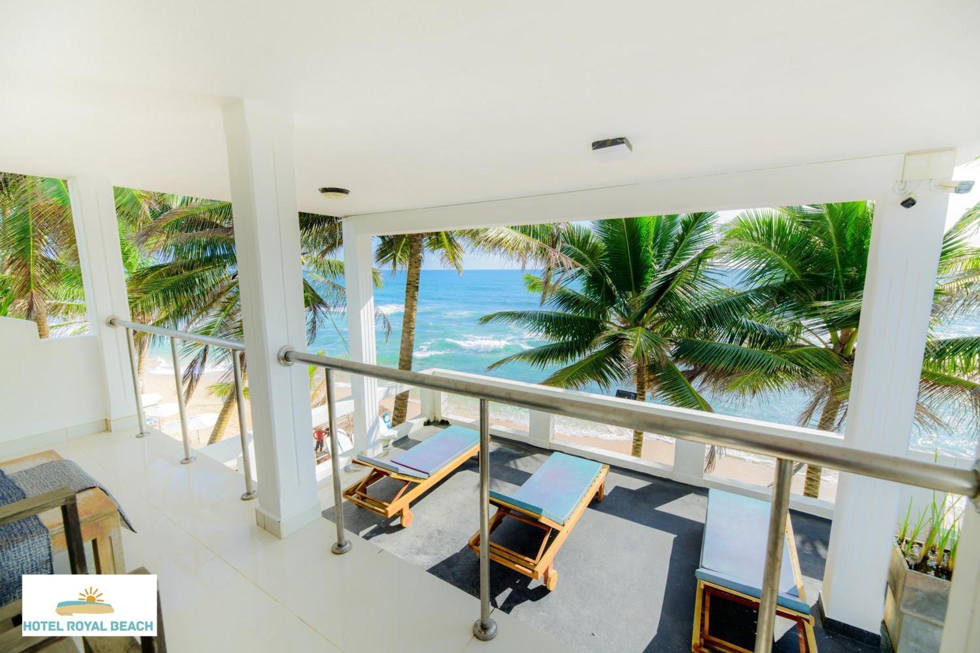 Royal Beach Hotel & Restaurant Хиккадува Экстерьер фото