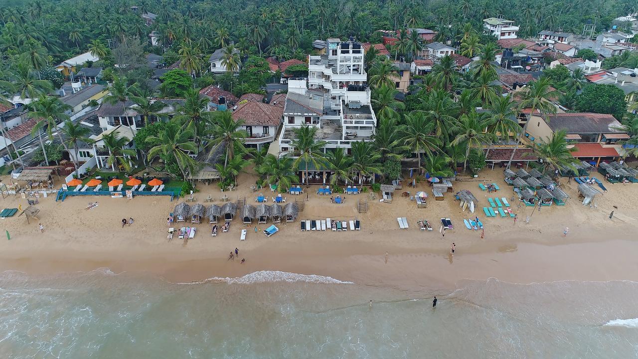 Royal Beach Hotel & Restaurant Хиккадува Экстерьер фото