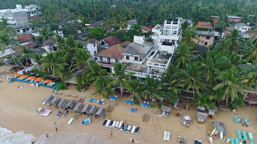 Royal Beach Hotel & Restaurant Хиккадува Экстерьер фото